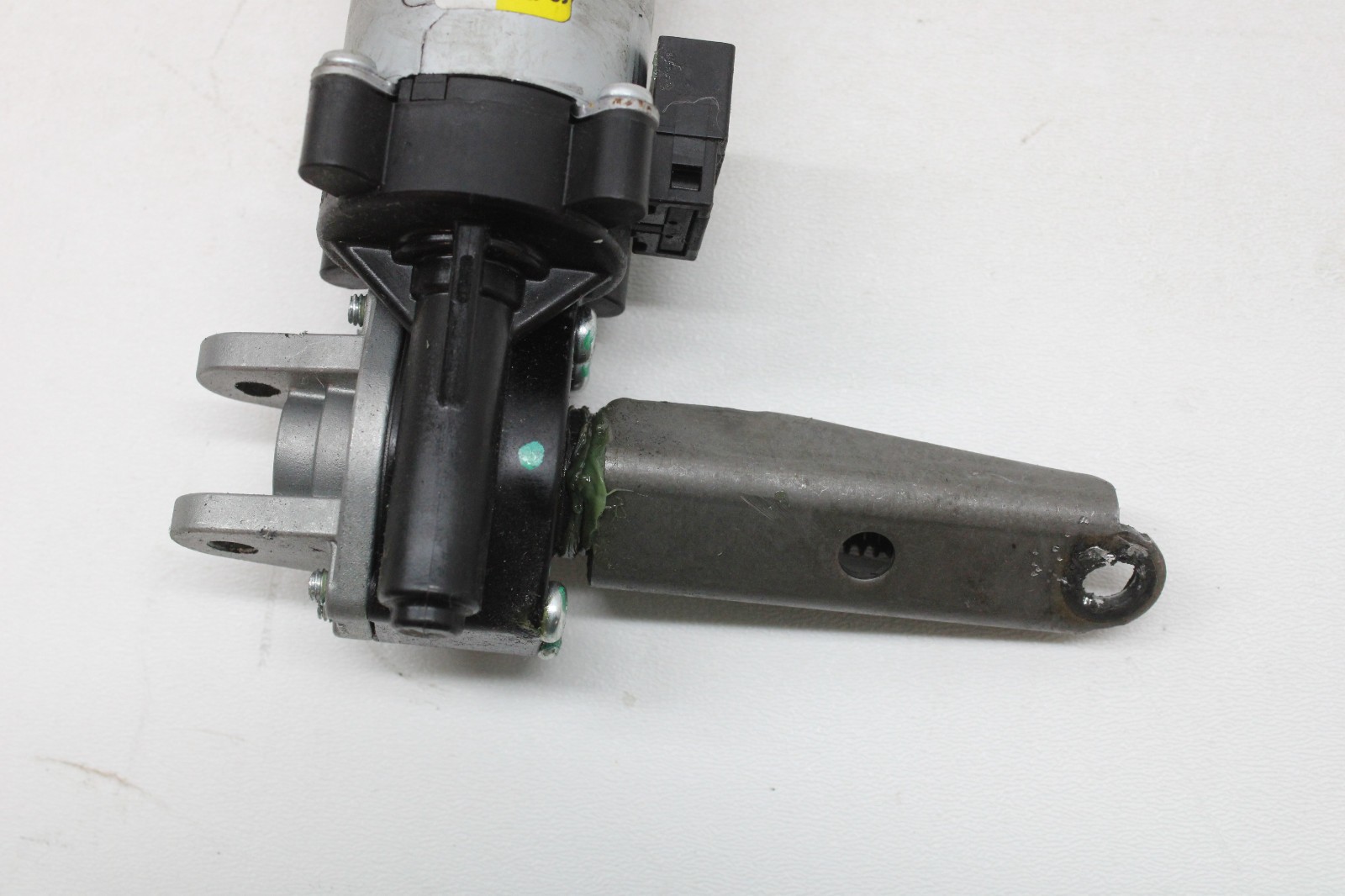 2022 MASERATI LEVANTE FRONT LEFT DRIVER SEAT ADJUSTMENT MOTOR OEM 2017-2024