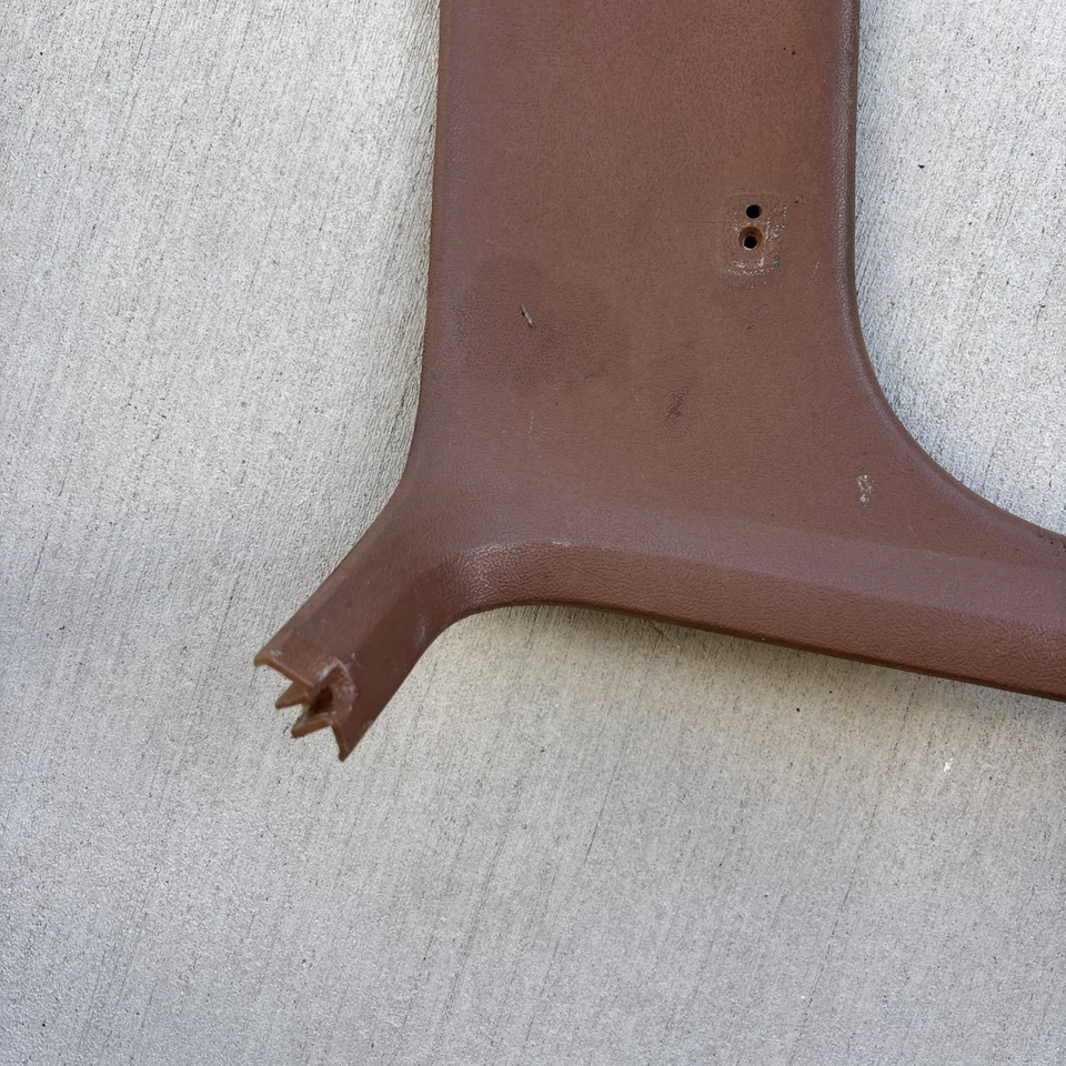 Panel de pilar B original para camionetas GMC Chevrolet C10 K10 K30 1973-1980 marrón Foto 2 de 4