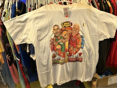 Vintage Pro Player Tee Shirt 1996 NBA Finals Caricature Rodman Kemp Bulls NWT