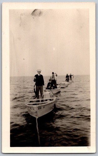 1930s Fisherman Fish Chain Of Boats Fishing Original Photograph - Picture 1 of 2