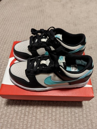 light bone tropical twist dunks