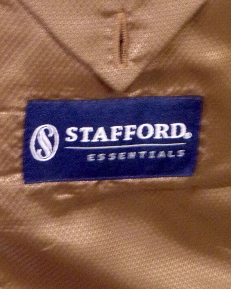 EUC Stafford Essentials Tan Light Brown Microfiber Blazer Sportcoat 3 Button 42R - Image 3 of 4