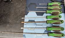 Matco TOOLS 7PC Extra Long Screwdriver Set SOFT GRIP GREEN FLAT HEAD