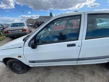 Porte avant et accessoires Renault CLIO