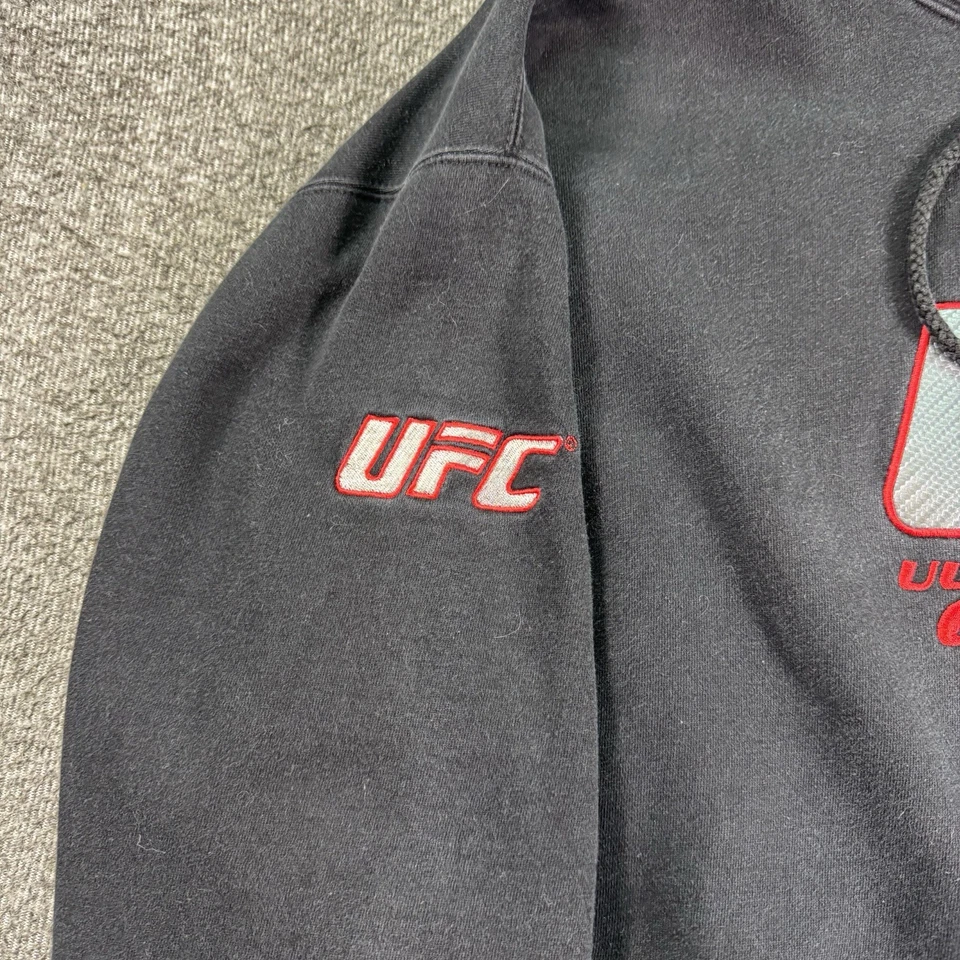 Sudadera con Capucha UFC Para Hombre XL Negra Pullover Logo Bordado Y2K De Colección Foto 3 de 4
