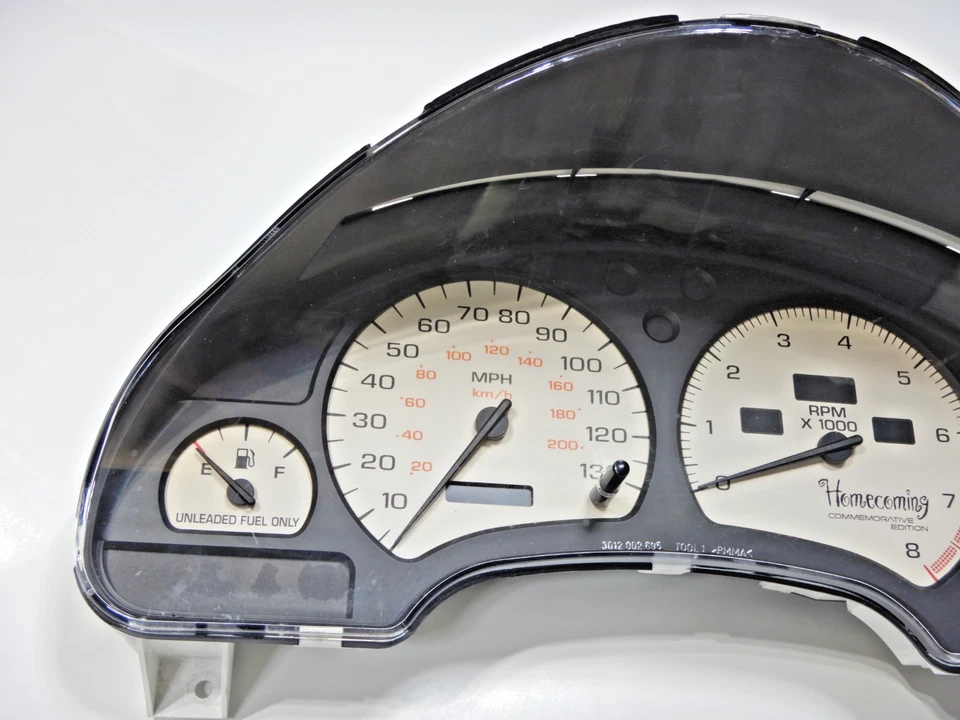 RARE Speedometer Dash Gauge cluster Homecoming Edition 99-02 Saturn SW SC SL 1 2 - Image 3 of 4