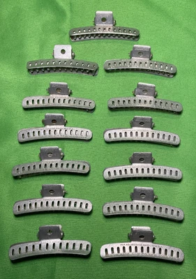 Konvolut 13 antike 20er Jahre Mervin Wave Haarspangen Pat 1889166 gezahnte Flapper Clips - Bild 1 von 4