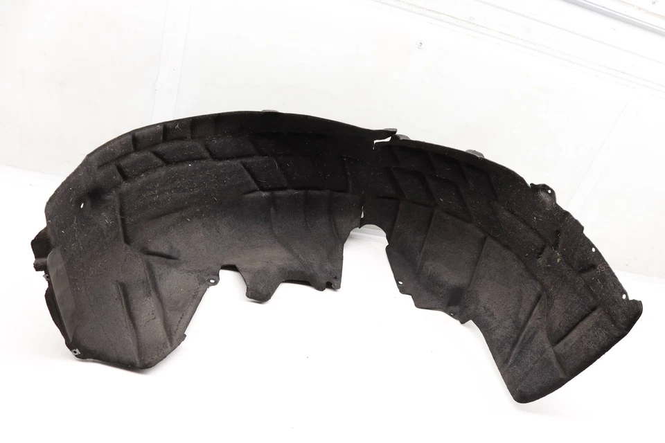 2020 奥迪 S6 - 后左挡泥板衬里/车轮外壳盖 4K0810171E — 第 2/4 张图片