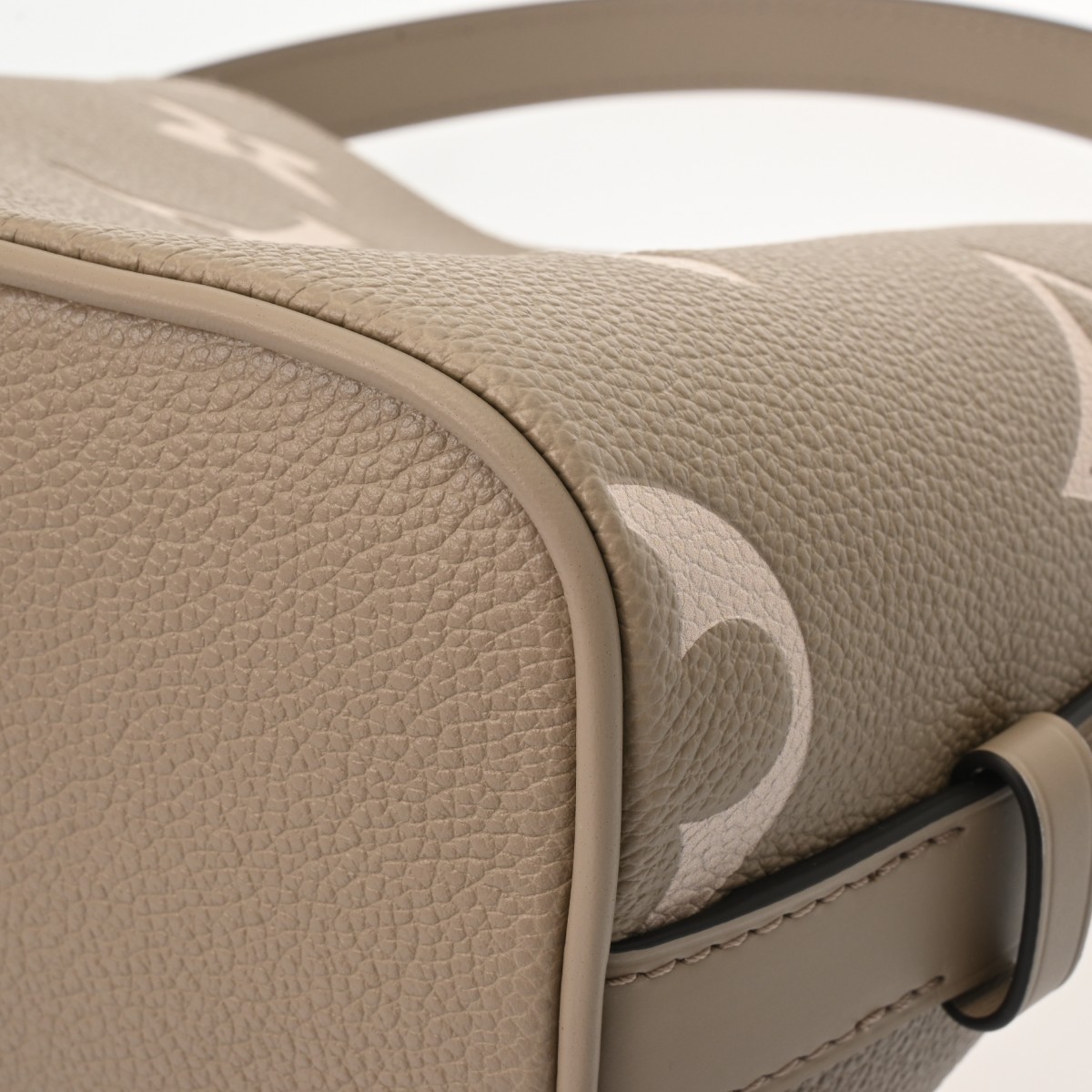 LOUIS VUITTON All In BB M13045 Bicolor Monogram Empreinte Top Gray/Creme Whi... image 6