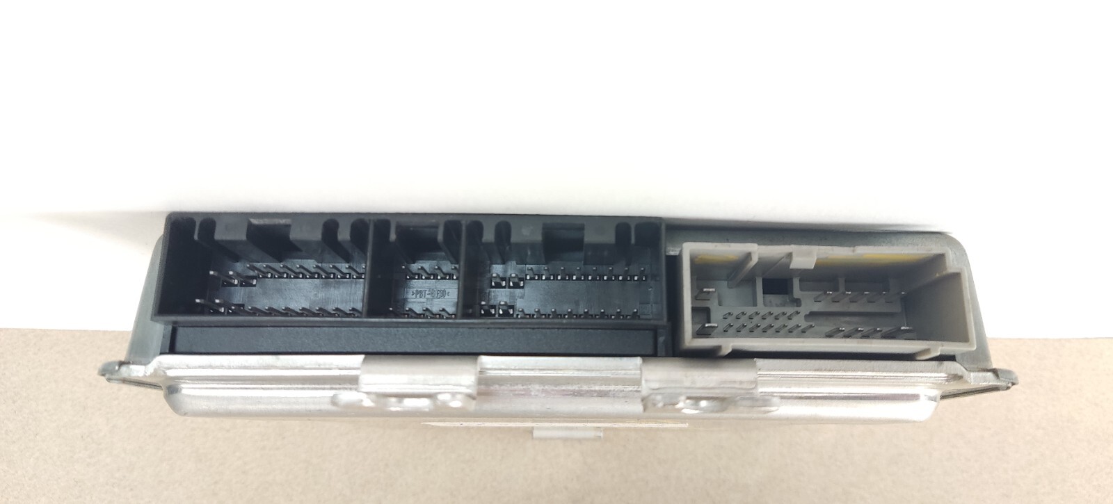 Genuine Land Rover Discovery 3 Air Suspension Control RQT500170