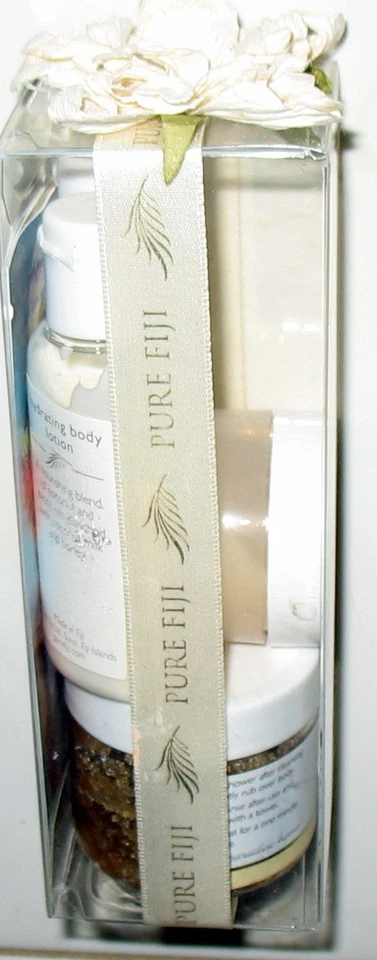 ЧИСТЫЙ FIJI HOME SPA ПОЛУЧИТЬ СВЕТЯЩИЙСЯ РИТУАЛЬНЫЙ СКРАБ, МАСЛО, ЛОСЬОН, МАСЛО - 4 ПРОДУКТА - Изображение 4 из 4