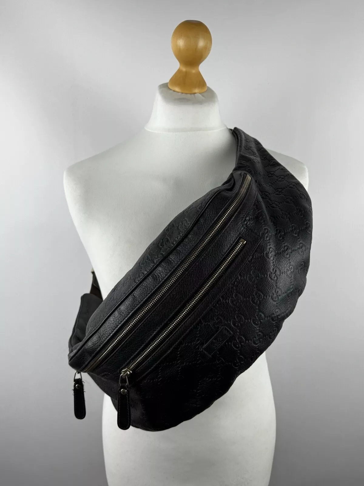 Grand sac ceinture homme Gucci 100% authentique GG