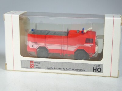 (YG-18) RMM 1229 Rosenbauer Jumbo Cheetah Airport Feuerwehr tagesleuchtrot, OVP