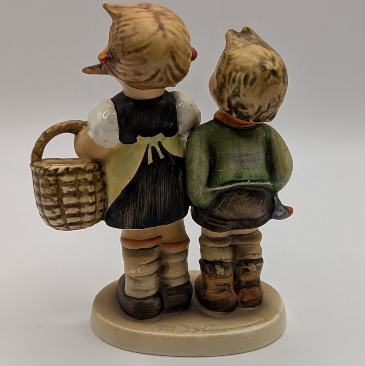 Hummel #49/0 To Market Figurine Boy & Girl w/ Basket | eBay