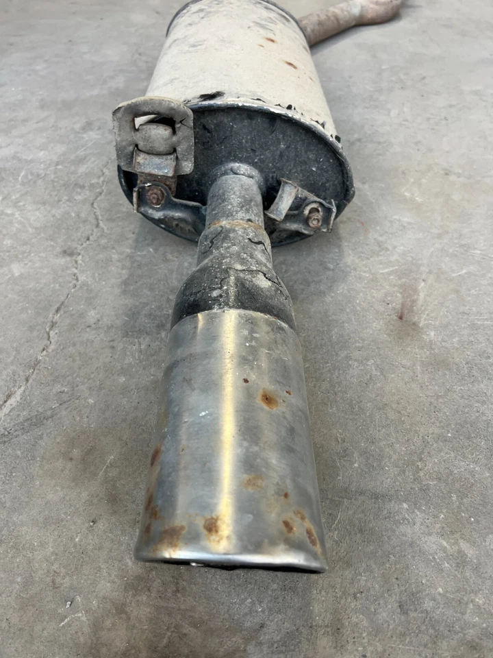 Conjunto de resonador silenciador tubo de escape Porsche 944 1983-1985 OEM #2467EM Foto 3 de 4