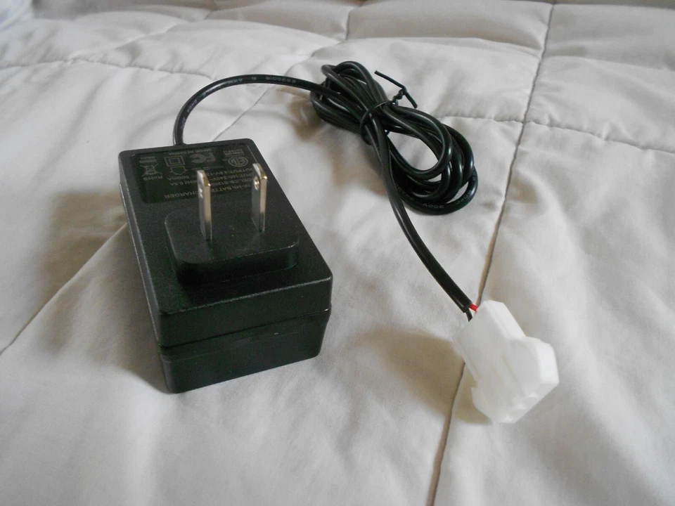  Nuevo cargador de batería i-Cybie Foto 2 de 4