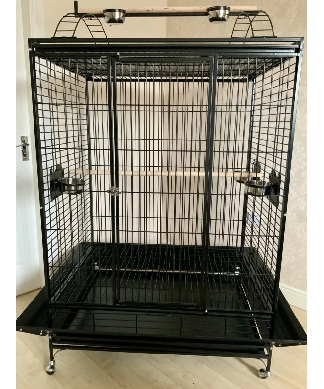 Parrot-Supplies San Francisco Premium Play Top Macaw Cage - Black,
Opens in a new window or tab
