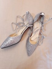 Scarpe décolleté Argentate.  Nuove