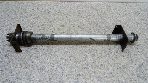 HINTERRAD SPINDEL ACHSE KAWASAKI Z750 2004 - 2006