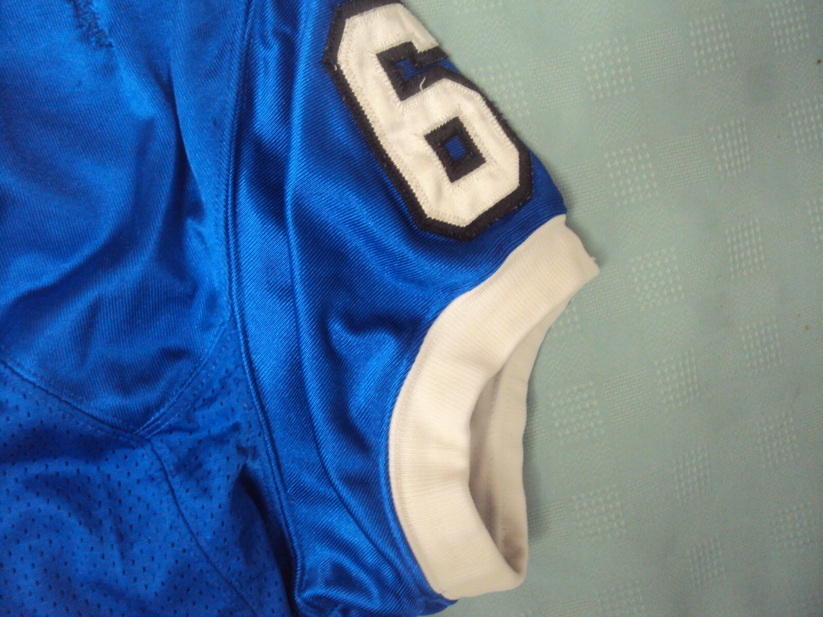 Picture 4 of 24