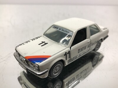 GAMA 1166 MADE IN GERMANY BMW 325i BMW M TECHNIC #11 -WHITE M1:43- GOOD - 327