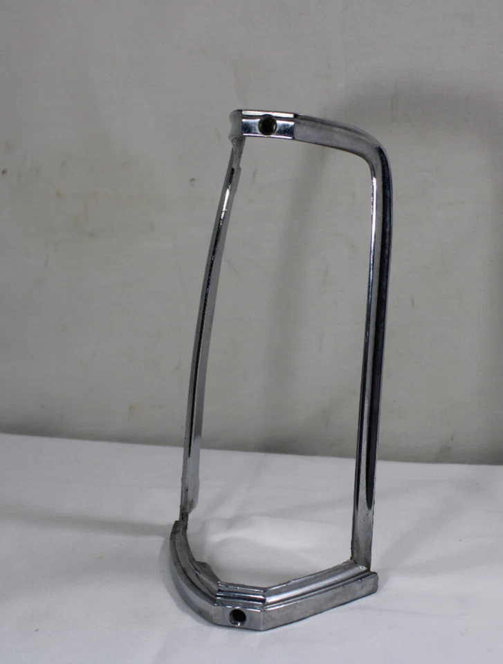 Oldsmobile Toronado 1973-1974 intermitente bisel/ajuste de estacionamiento - delantero derecho Foto 3 de 4