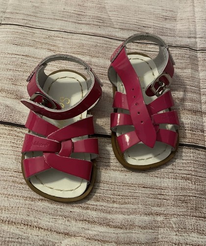 NEW Salt Water By Hoy Shiny Fuchsia Pink The Original Sandals Size 3