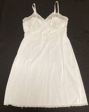 Shadowline Vintage Womens Light Blue Full Slip Adjustable Straps Lace 38