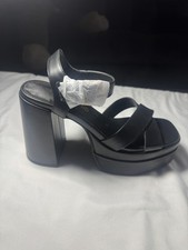 Dream Pairs Platform Sandals New In Box