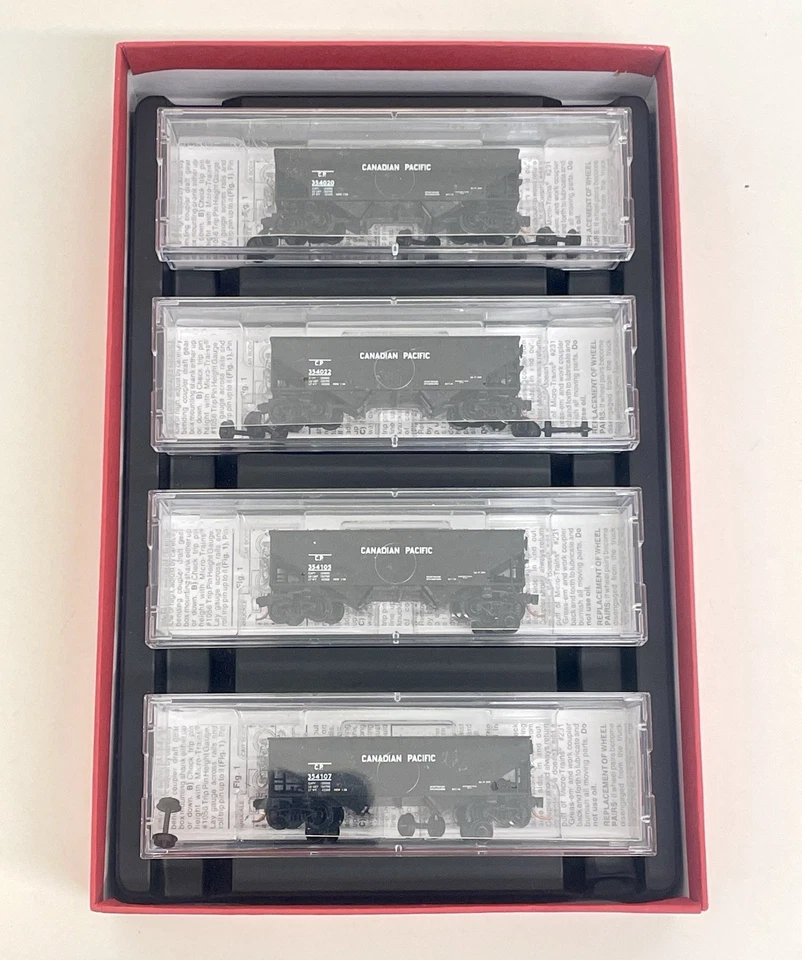 Micro Trains N Canadian Pacific 33' Twin Bay Offset Hopper Runner Pack #3 New - Image 2 of 4