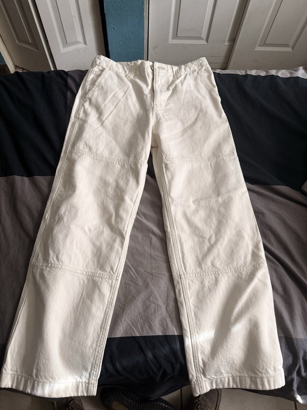 H&M Women's White Denim Straight Jeans Loose Fit High Rise 5-Pocket Button