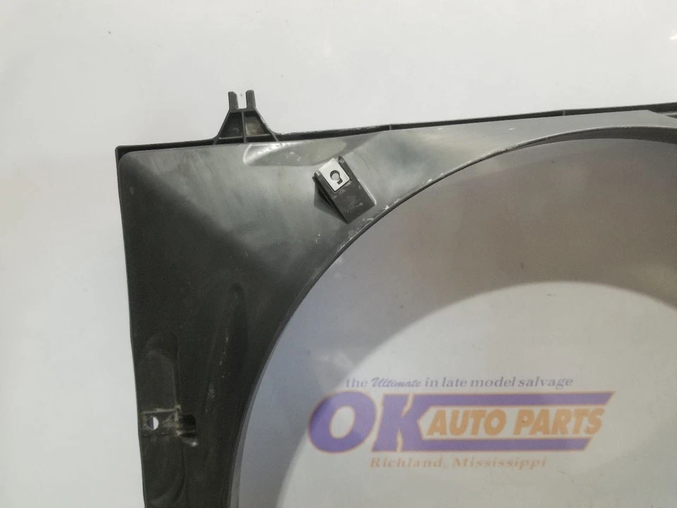 14 2014 TOYOTA 4 RUNNER SR5 4.0L RADIATOR SHROUD Foto 2 de 4