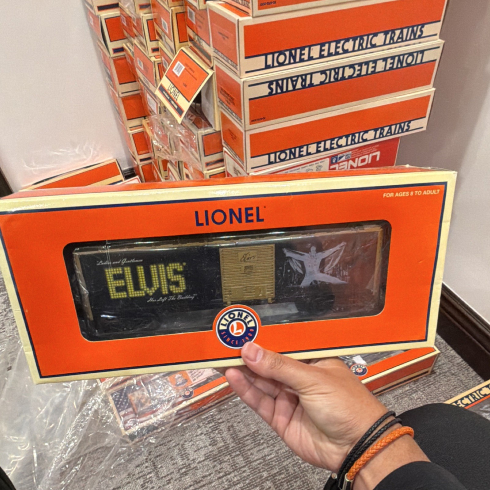 Click here to see eBay Auction