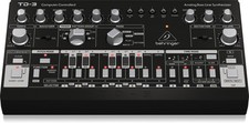 Behringer Analog Bass Line Synthesizer TD-3-BK