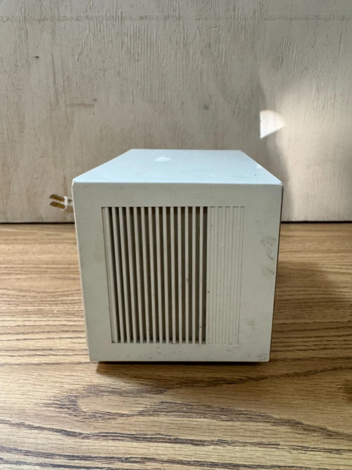 VTG MCM Mid-Century General Electric GE AM Radio Alarm Clock Model C1400A Analog - Image 3 of 4