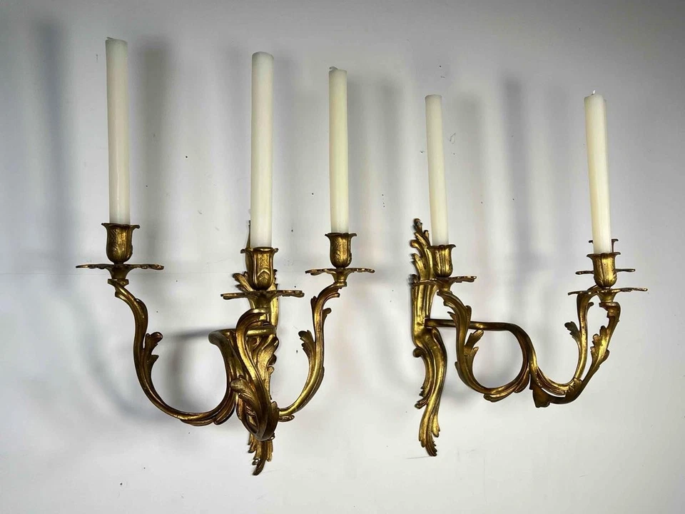 Large Pair Antique French Louis XV Rococo Gilt Bronze Ormolu Sconces Appliques - Image 4 of 4