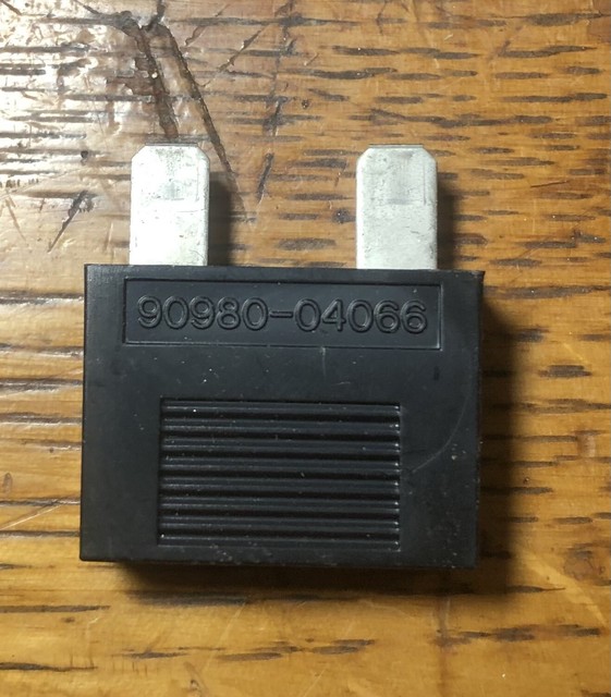 90980 04066 toyota