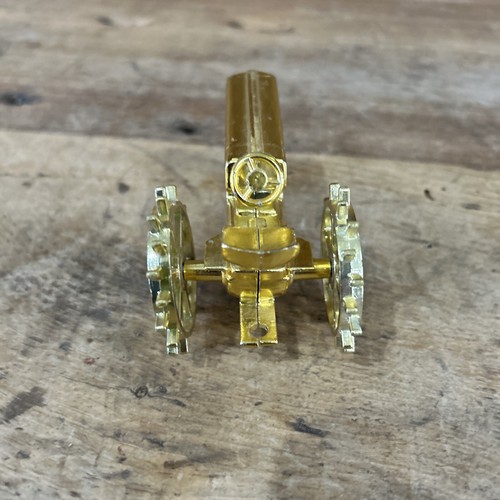 Ertl 70th Anniversary Gold Oliver Tractor signed Joseph Ertl 1987 Loose - Picture 7 of 8