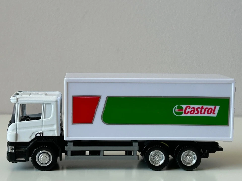 Scania P-Series Castrol Swedish Lorry/Truck Model Diecast Toy RMZ City 1:64 - Image 3 of 4