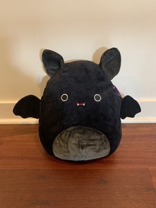 Emily the Bat 12