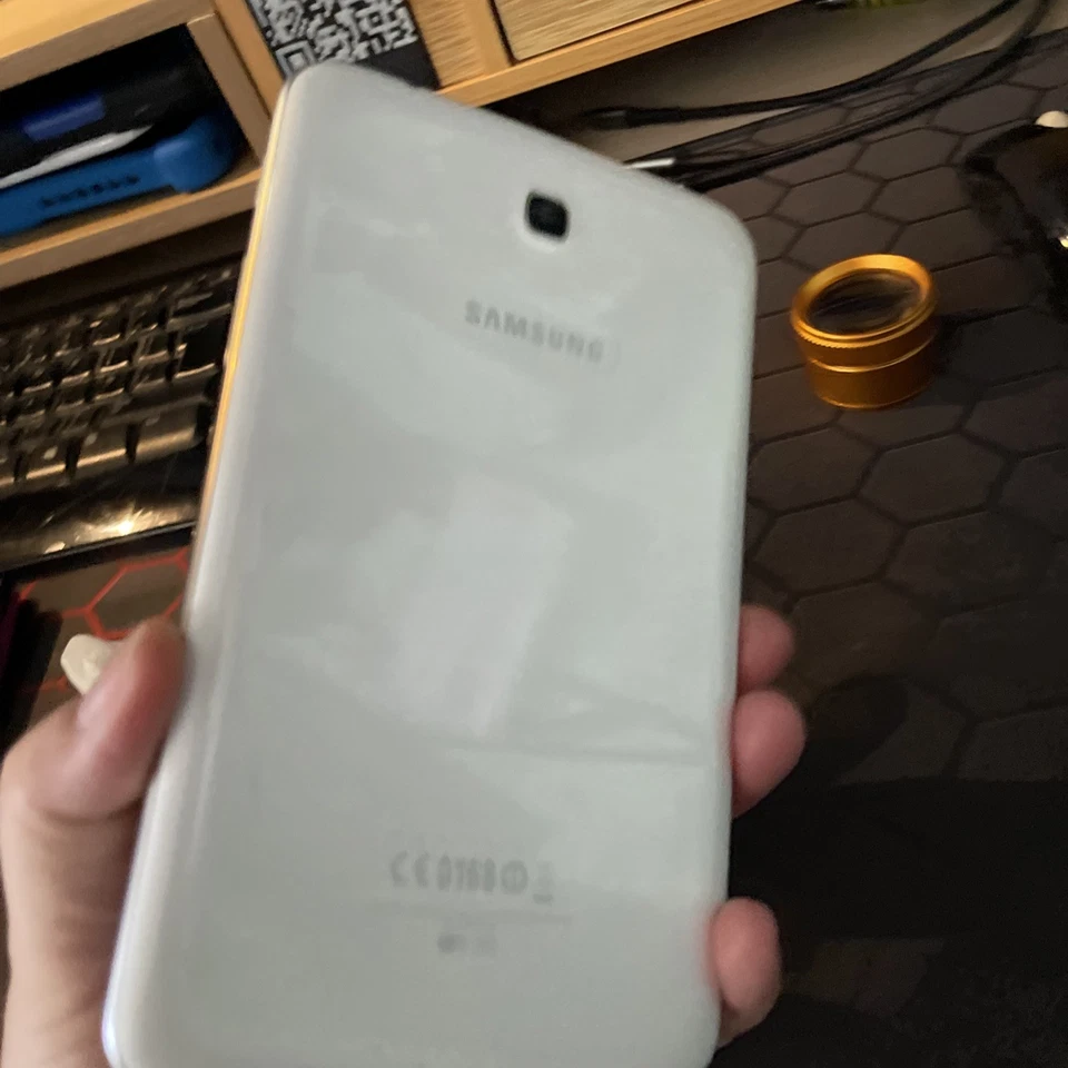 Samsung Galaxy Tab 3 7.0 SM-T210 Tablet Wi-Fi – Android – 8GB – White – Used - Image 2 of 4