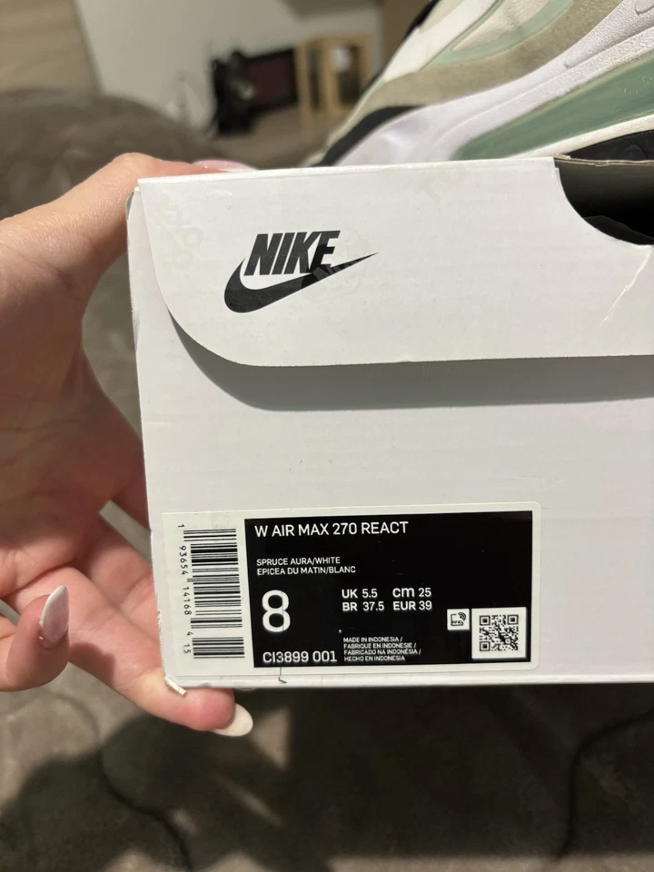 Nike Air Max 270 React Donna, Taglia 39. Prezzo Trattabile - Immagine 4 di 4