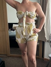 Missguided Short And Top Summer Set, Floral White/beige, Size 8, Brand New