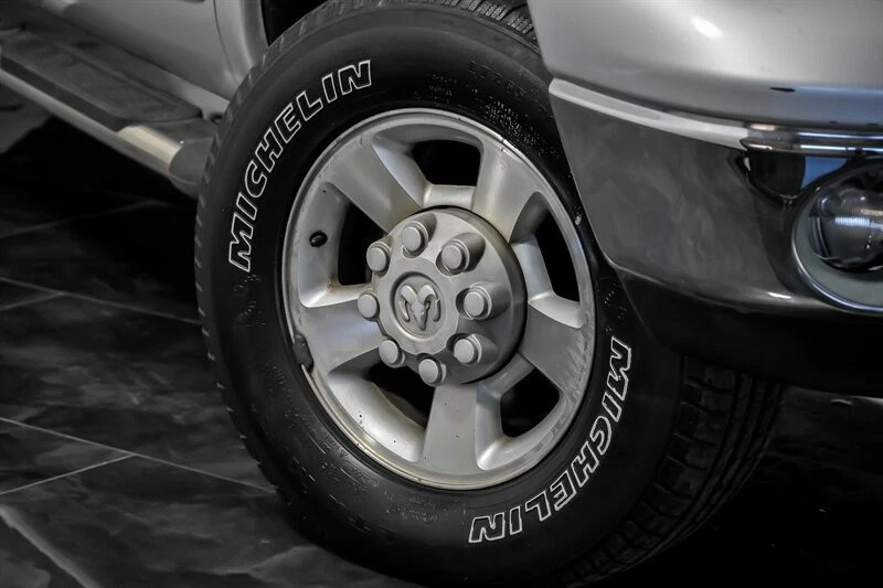 2003 Dodge Ram 2500 SLT - Image 3 of 4