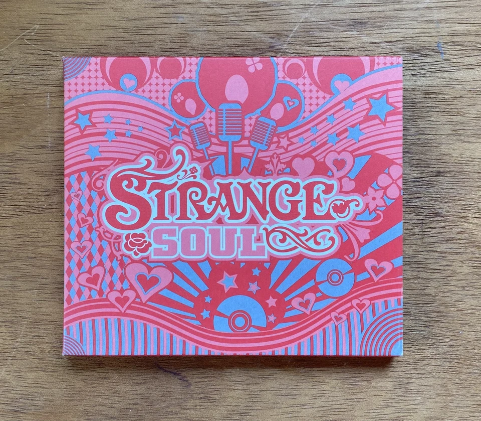 Strange Music Compilations Bundle - Sly, Santana, Johnny Cash Foto 2 de 4