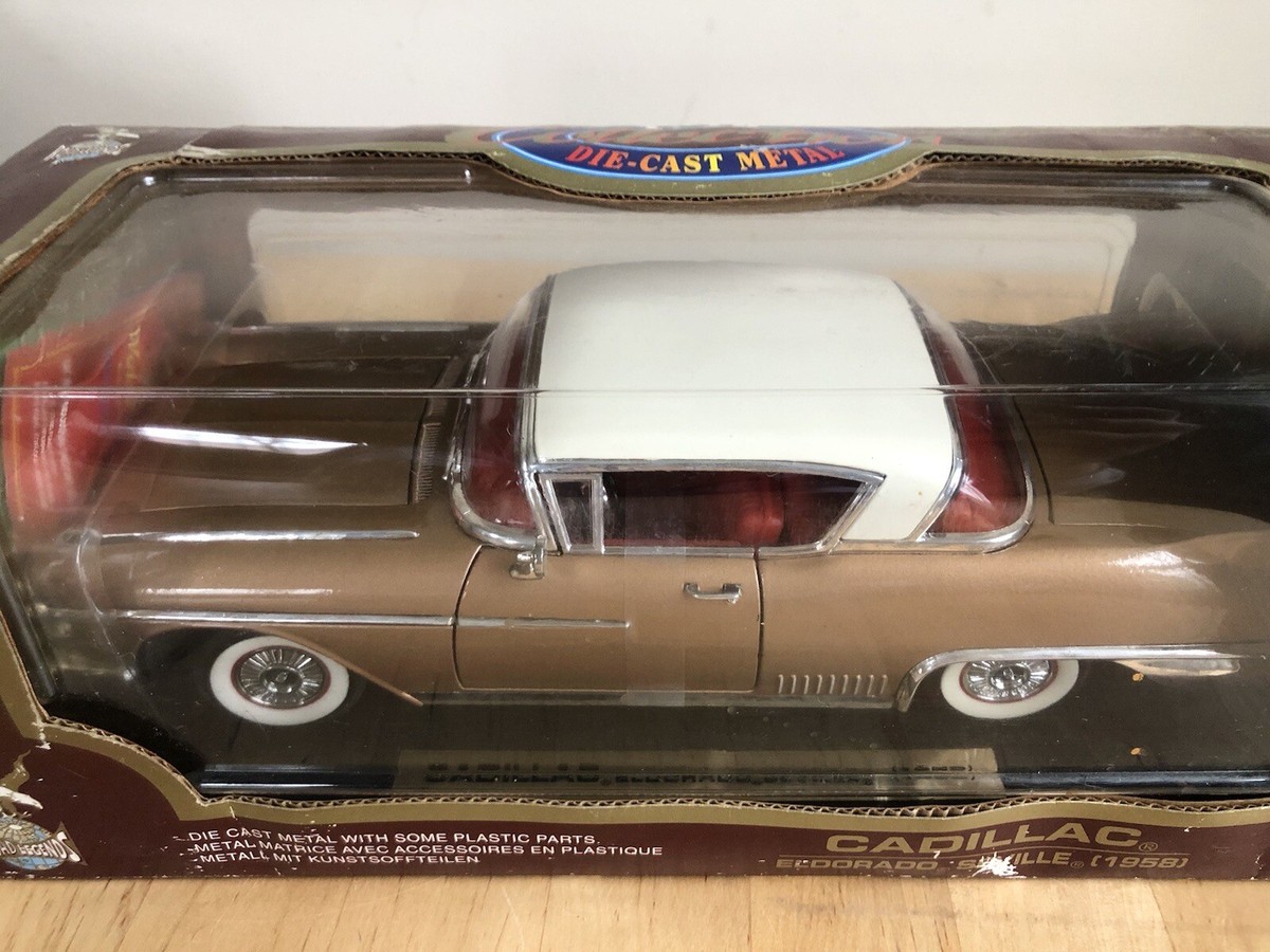 Road Signature 1958 Cadillac Eldorado Seville Biarritz 1:18 Scale