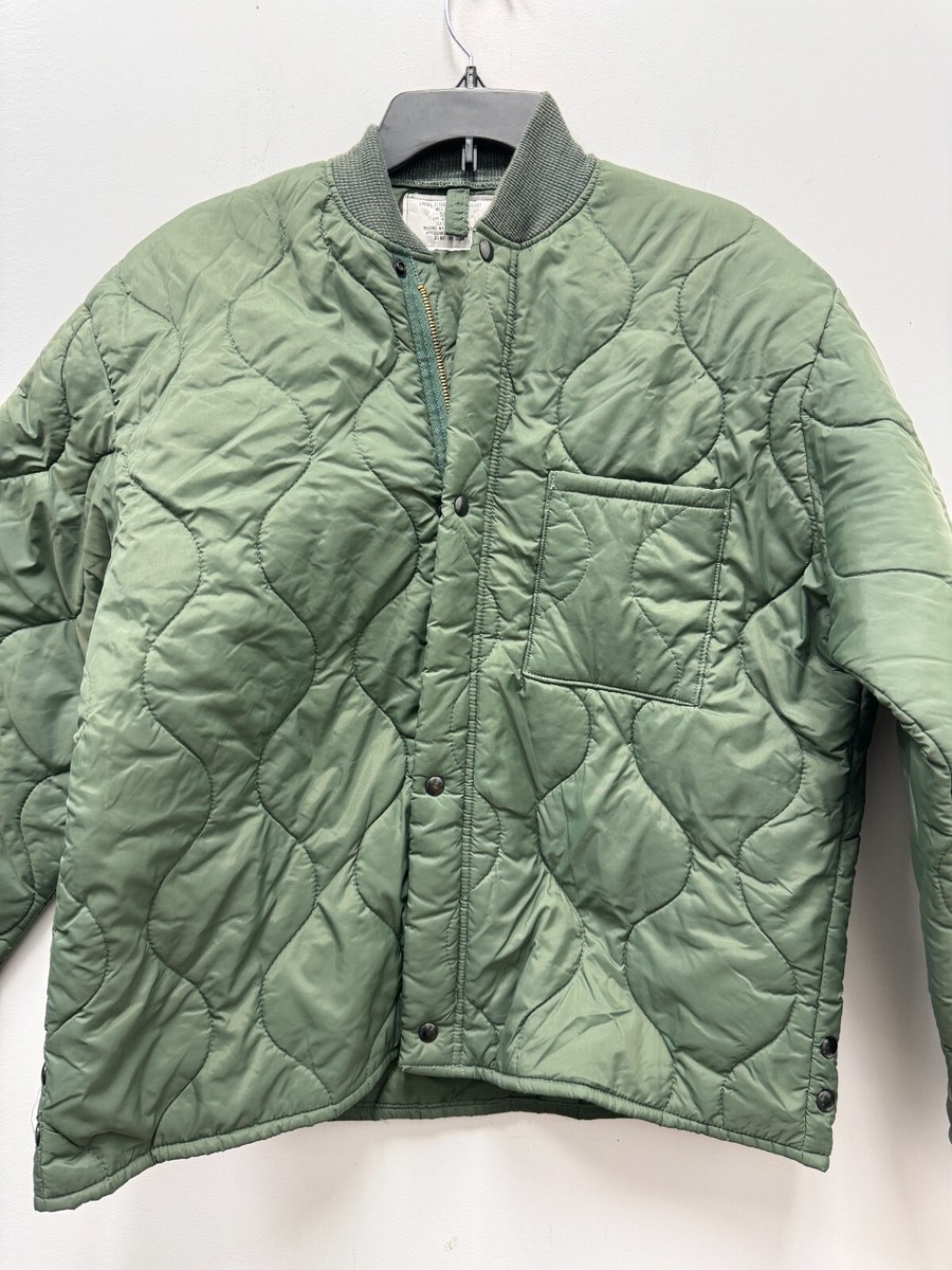 Genuine 1988 US Air Force USAF Flyers CWU-9/P Quilted Liner Jacket