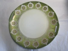 Reinhold Schlegelmilch  Tillowitz  Plate R S Germany  Green & White  Gold Trim