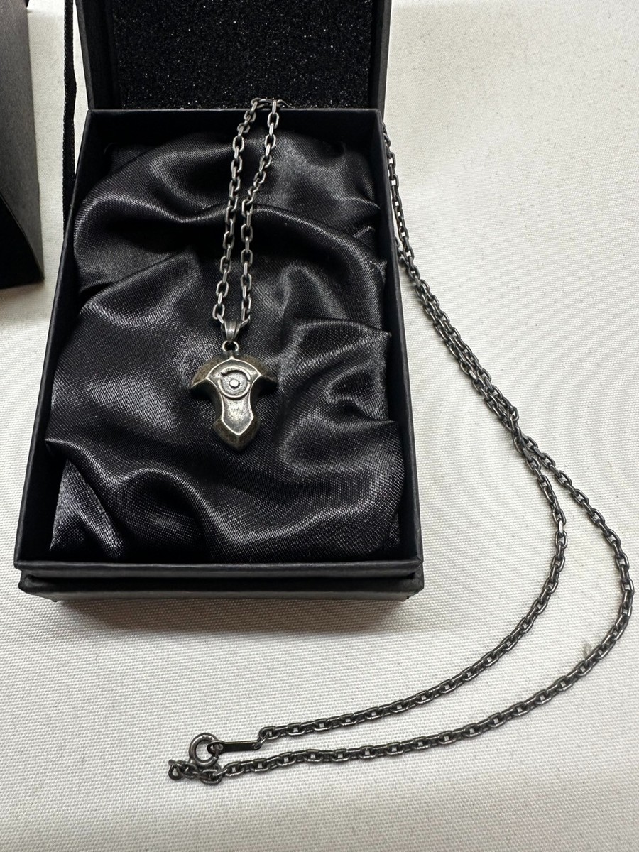 Square Enix FINAL FANTASY XIV Silver Pendant Azem's Crystal Square Enix FINAL FANTASY XIV Silver Pendant Azem's Crystal