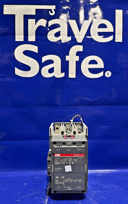 ABB  500 Amp 600V Contactor AF300-30 